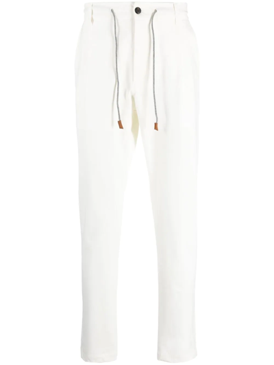 Eleventy Drawstring Slim-cut Chinos In White