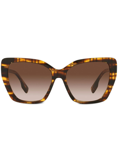 Burberry Eyewear Tasmin Tortoiseshell-check Sunglasses In Braun