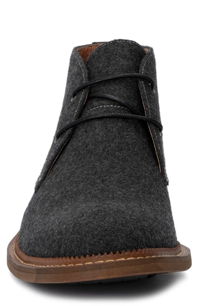 Vintage Foundry Kenneth Brushed Chukka Boot In Charcoal