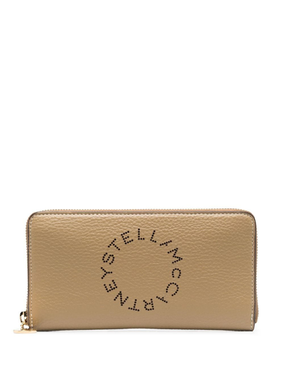 Stella Mccartney Logo-print Pebbled Wallet In Neutrals