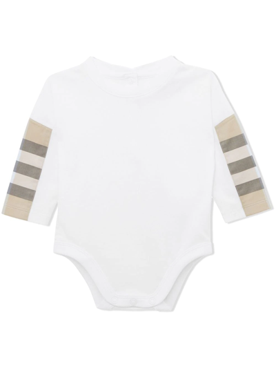 Burberry Babies' Vintage Check 棉礼物套装 In White