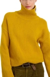 Alex Mill Betty Turtleneck Sweater In Gold