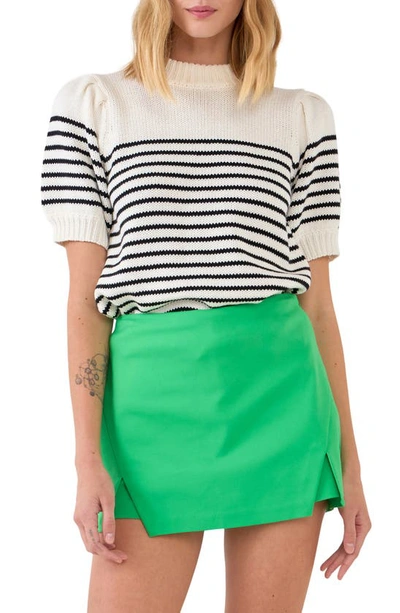 English Factory Stripe Short Puff Sleeve Sweater In White/ Black