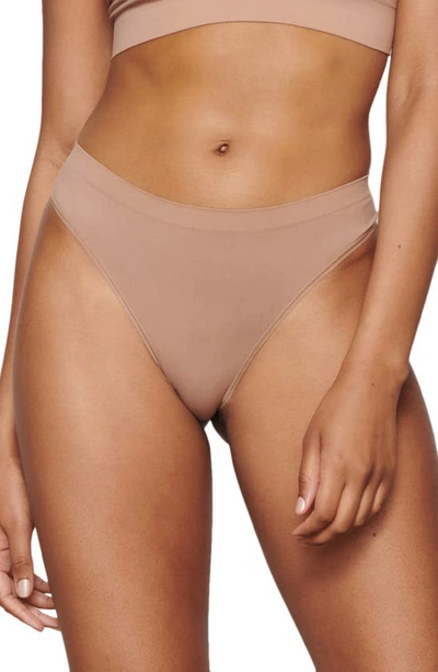 Skims Fits Everybody Thong In Sienna