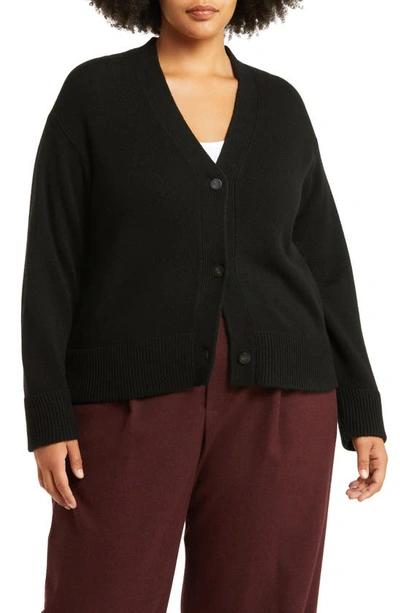 Vince Wool-cashmere Boxy V-neck Cardigan In Coastal