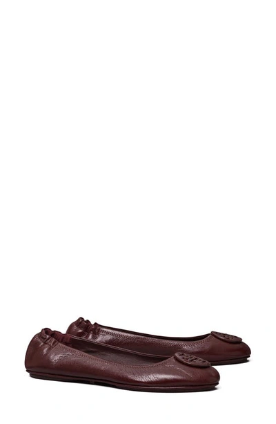 Tory Burch Minnie Leather Travel Ballet Flats In Plum