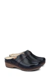 Pikolinos Granada Water Repellent Clog In Black