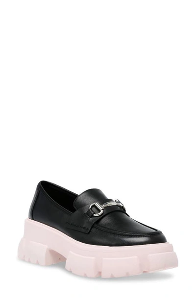 Steve Madden Trifecta Platform Loafer In Black/ Pink