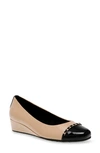 Anne Klein Moxy Leather Wedge In Nude/ Black