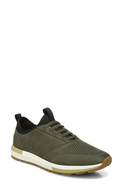 Vionic Trent Sneaker In Olive