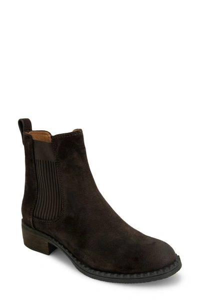 Gentle Souls Signature Double Gore Chelsea Boot In Chocolate