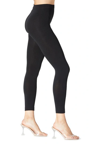 Stems Cropped Fleece Leggings In Black