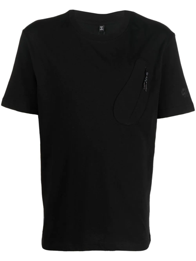 Mcq By Alexander Mcqueen Zip-pocket Detail T-shirt In Black
