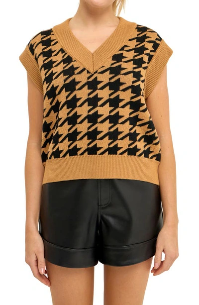 Endless Rose Houndstooth Sweater Vest In Brown