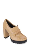 Kenneth Cole Justin Lug Sole Loafer Pump In Tan