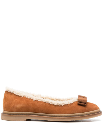 Ferragamo Varina Shearling-lined Bow-embellished Suede Ballet Flats In Brown