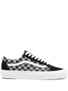 VANS OLD SKOOL LACE-UP trainers