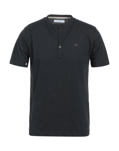 Hamaki-ho T-shirts In Black