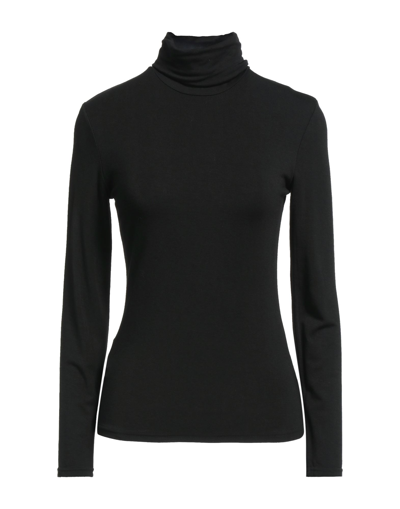 Odì Odì T-shirts In Black