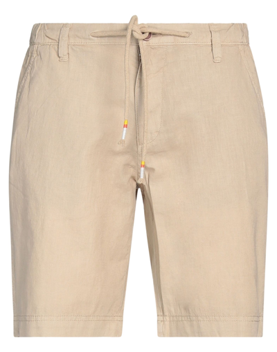 Hamaki-ho Man Shorts & Bermuda Shorts Beige Size 46 Linen, Cotton