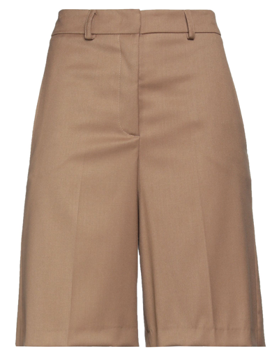 Modern Mo. De. Rn Woman Shorts & Bermuda Shorts Camel Size 2 Polyester, Viscose, Elastane In Beige