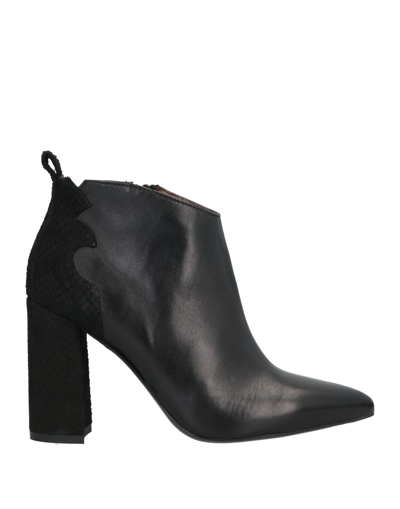 Nero Giardini Ankle Boots In Black