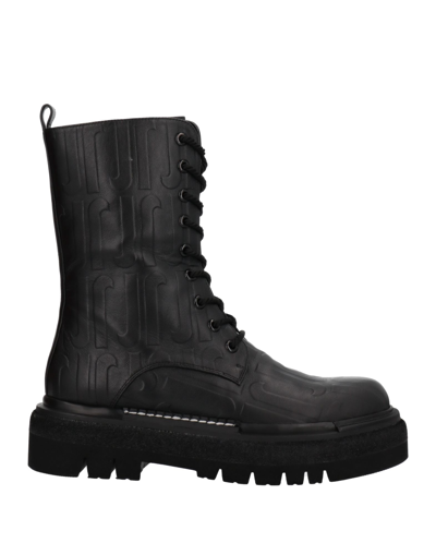 Jeannot Ankle Boots In Black