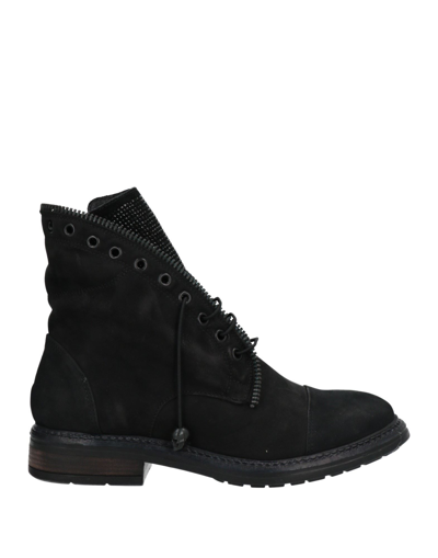 Leqarant Ankle Boots In Black