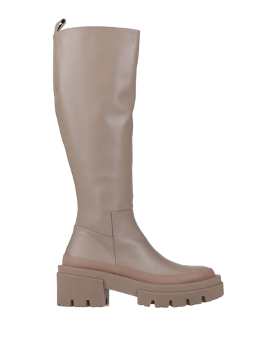 Eqüitare Knee Boots In Beige
