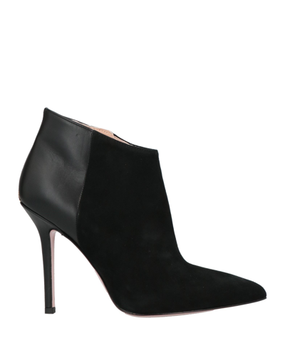 Liu •jo Ankle Boots In Black