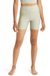 Alo Yoga Airlift Energy Bonded Bike Shorts In Limestone