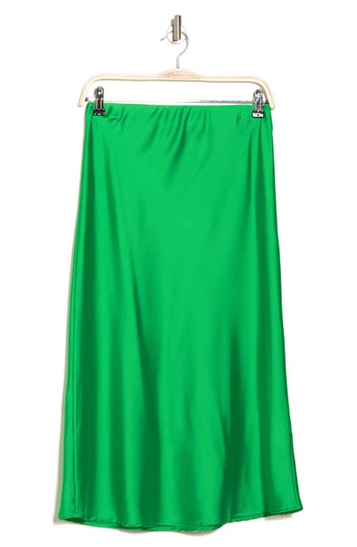 Renee C Solid Satin Midi Skirt In Green