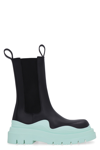 Bottega Veneta Tire Round-headed Chelsea Boots In Black