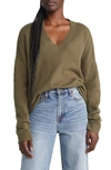 Treasure & Bond V-neck Sweater In Olive Sarma