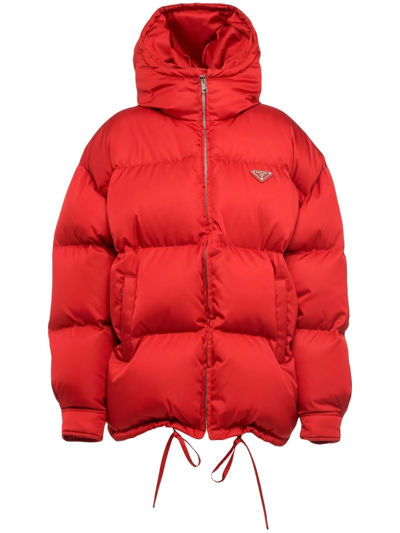 Prada Re-nylon Hooded Padded Jacket In Rot