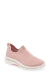 Skechers Gowalk Arch Fit Slip-on Sneaker In Light Pink