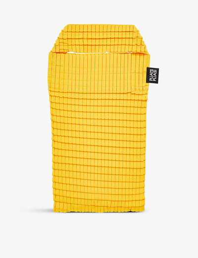 Issey Miyake Daily Pleated Woven Tote Bag In Yellow