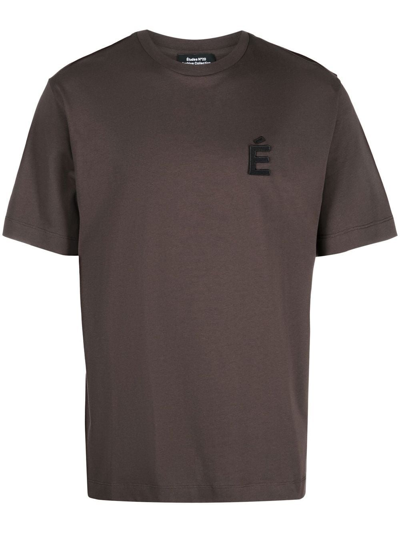 Etudes Studio Logo-patch Short-sleeved T-shirt In Brown