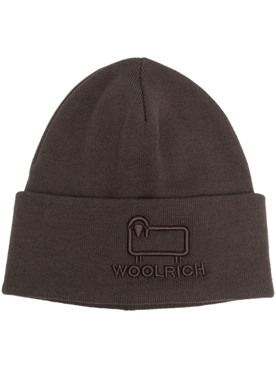 Woolrich Embroidered-logo Beanie Hat In Brown