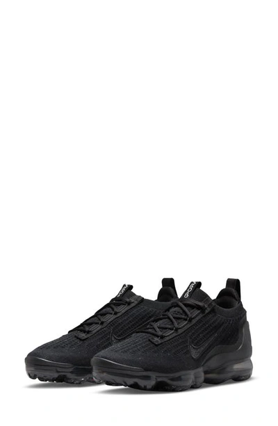 Nike Air Vapormax 2021 Fk Sneaker In Black/ Black/ Metallic Silver