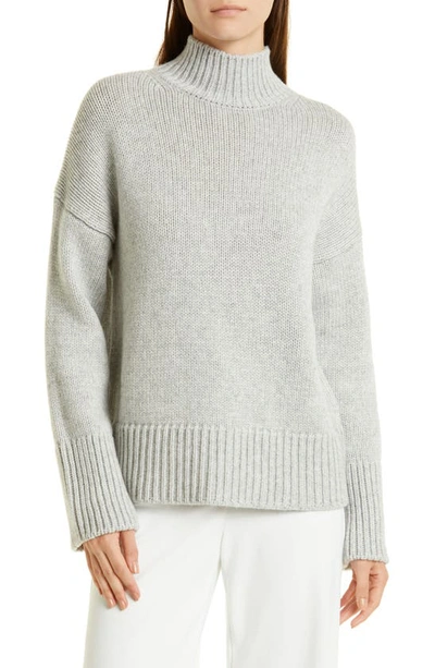 Vince Ribbed Mock Neck Cashmere Sweater In Soft Grey