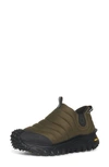 Moncler Men's Apres Trail Quilted Pull On Low Top Sneakers In Military