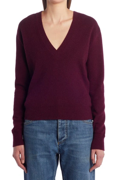 Bottega Veneta Ribbed V-neck Cashmere Blend Sweater In Oxblood