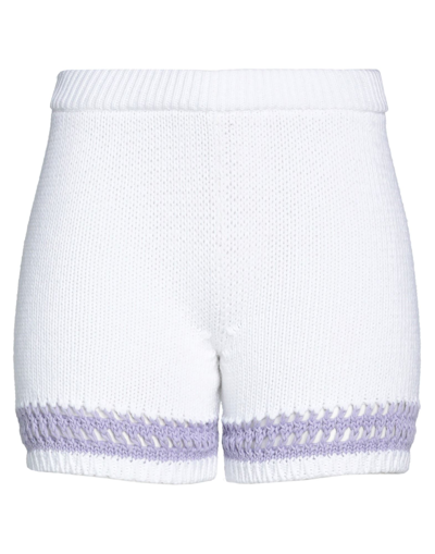 Vicolo Woman Shorts & Bermuda Shorts White Size Onesize Cotton, Acrylic