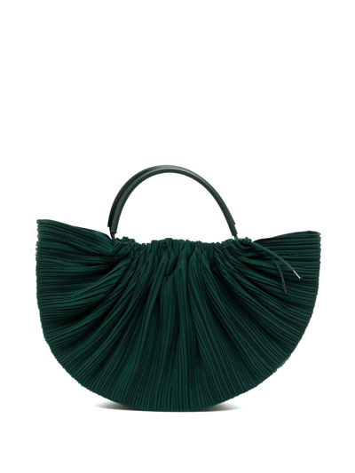 Issey Miyake Pleated Curved Tote Bag In Grün