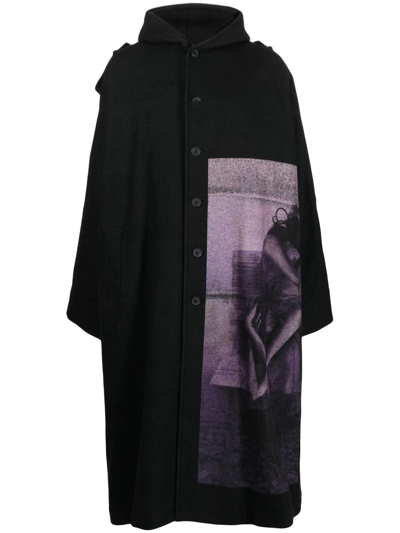 Yohji Yamamoto Graphic-print Hooded Coat In Schwarz
