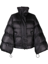Sacai Wide-sleeve Puffer Jacket In Schwarz