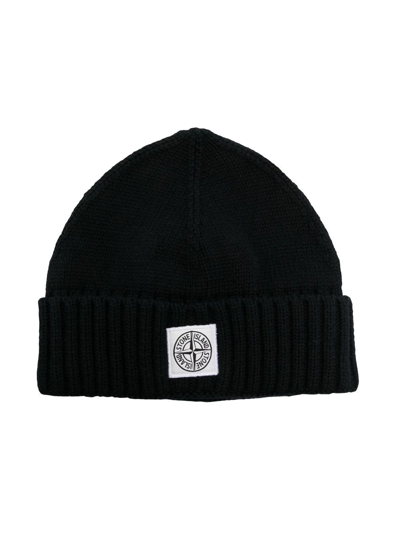 Stone Island Junior Kids' Logo-patch Ribbed-knit Beanie In 蓝色