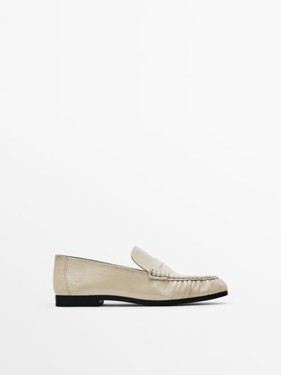 Massimo Dutti Leather Loafers In Cream
