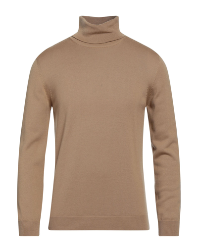 Bellwood Turtlenecks In Camel